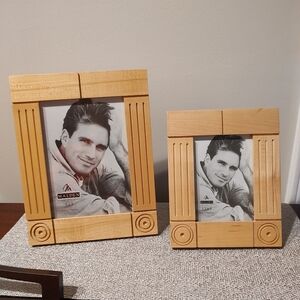 Set of 2 Light Wood Photo Frames
